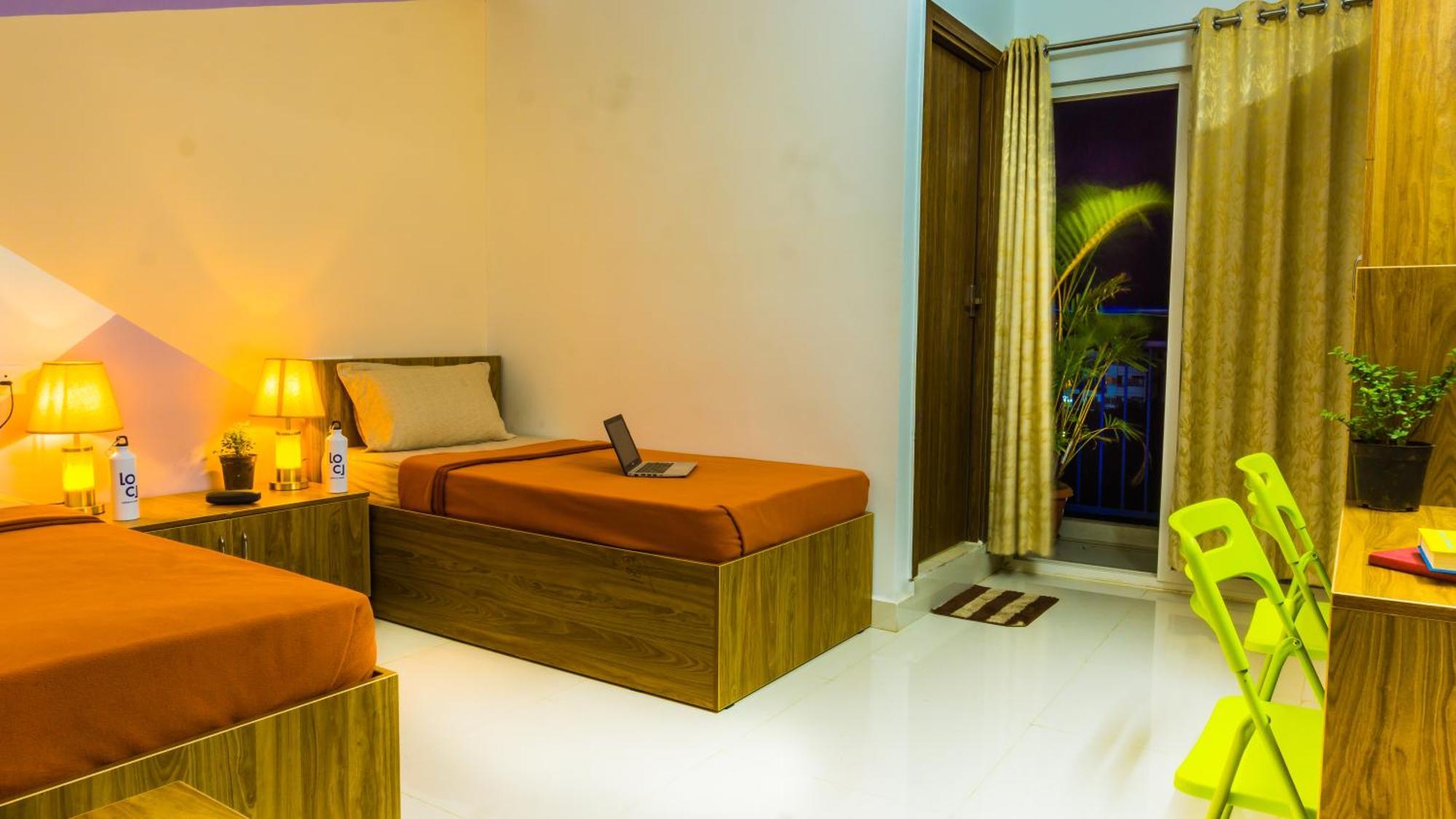 Aparthotel Local Colive Sarjapur Bangalore Exterior foto